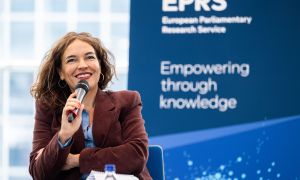 Cuando la extrema derecha quiere atacar la democracia, comienza por los derechos de las mujeres Lina Gálvez