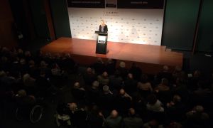 Richard Sennett proposes to open European cities, democratize them and make them political subjects