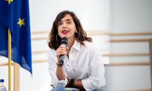 Cuando la extrema derecha quiere atacar la democracia, comienza por los derechos de las mujeres Lina Gálvez